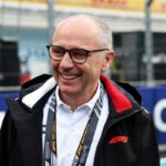 masa depan f1 - ilustrasi berita Domenicali Tegaskan Arah Masa Depan F1: Sprint, Durasi Balapan, dan Audiens Muda