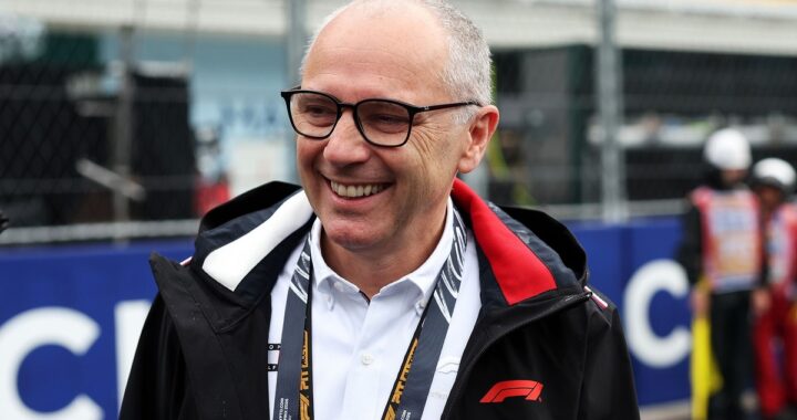 masa depan f1 - ilustrasi berita Domenicali Tegaskan Arah Masa Depan F1: Sprint, Durasi Balapan, dan Audiens Muda