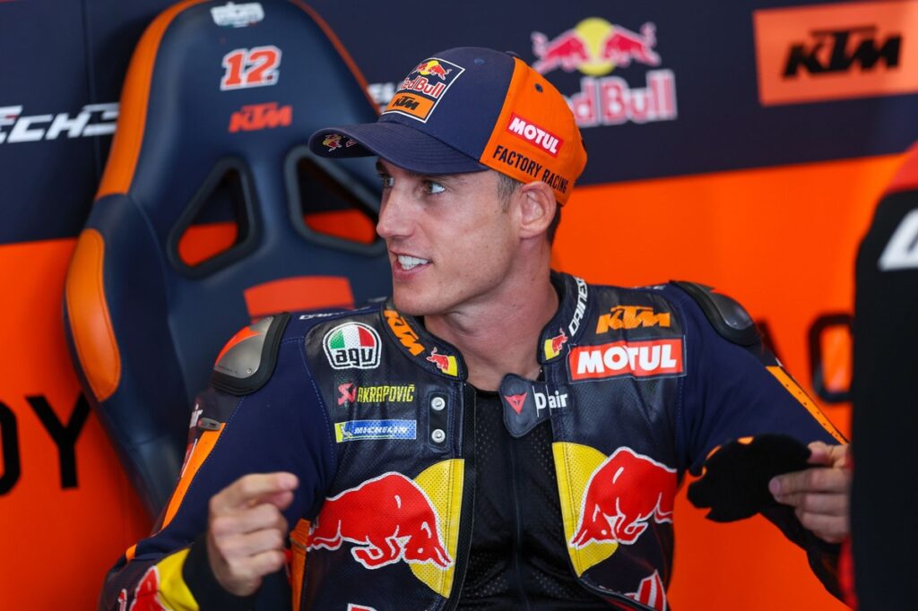 perubahan ban 2027 - ilustrasi berita Pol Espargaro: Pembalap MotoGP Belum Menyadari Dampak Perubahan Ban 2027